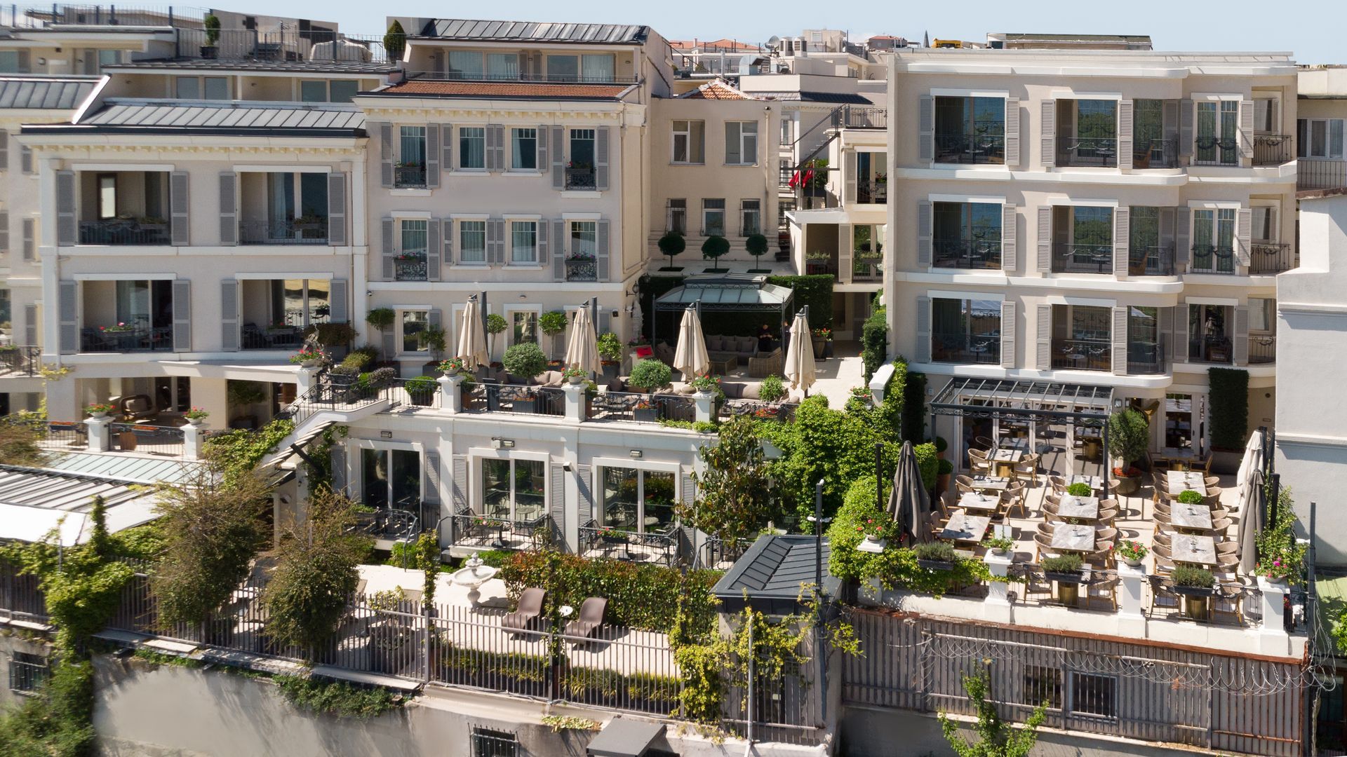 Mula Hotel