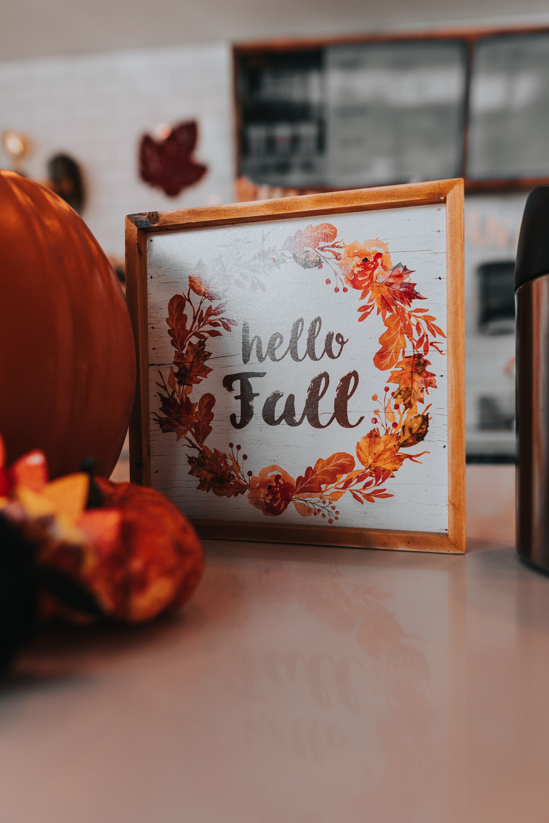 Hello Fall Sign