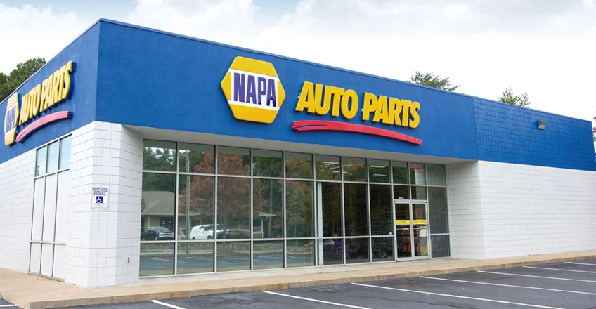 Lakehshore Automotive deals with Napa Auto Parts in Kelonwa
