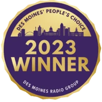 Des Moines People’s Choice 2023 Winner badge with purple and gold city skyline design