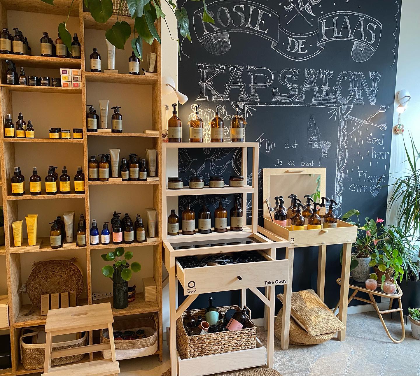 Take Oway Refillstation lege shampoo/conditioner flesjes aanvullen dan krijg je 10% korting