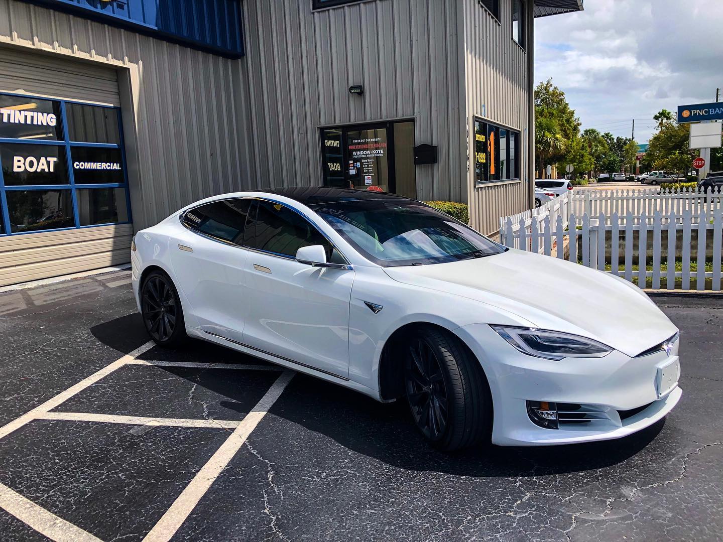 tesla model 3 window tinting