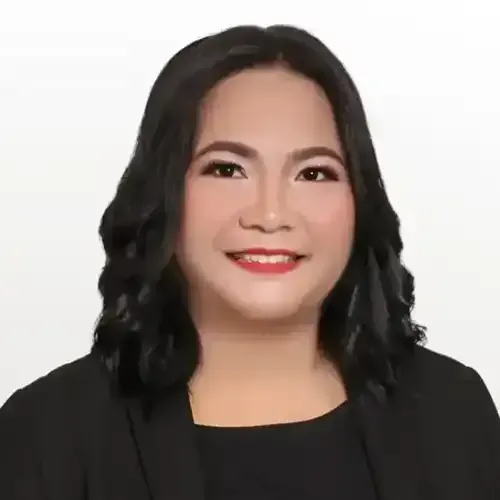 Genevieve Mayoya Headshot