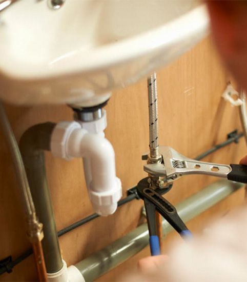 Signs You May Need Professional Drain Cleaning in Sacramento