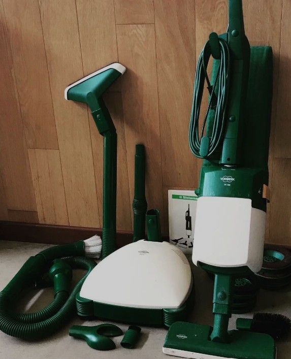 articoli Folletto Vorwerk Ferramenta a Castelverde (RM)