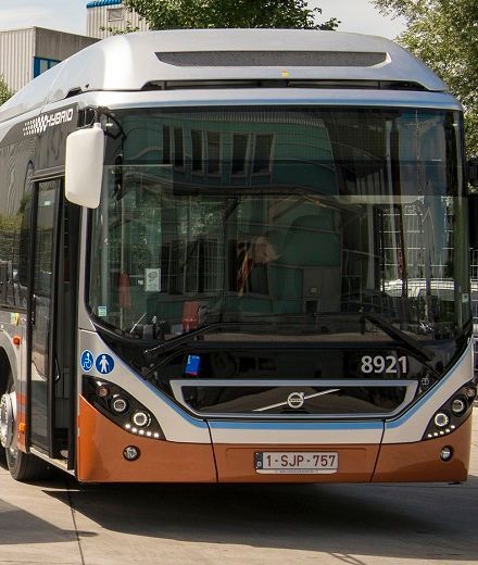Pneugel has developed a preventive anti-puncture and repair gel for bus tires.