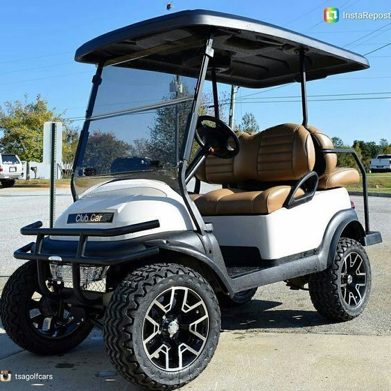 Pneugel has developed a preventive anti-puncture and repair gel for golf cars tires.