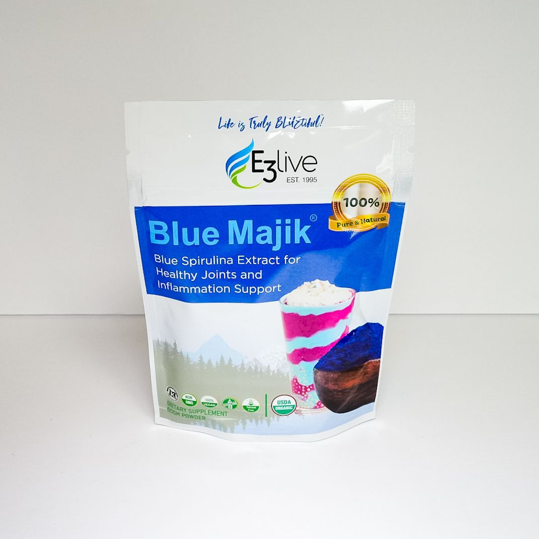 Eslive Blue Majik powder pouch, blue and white packaging with dessert image