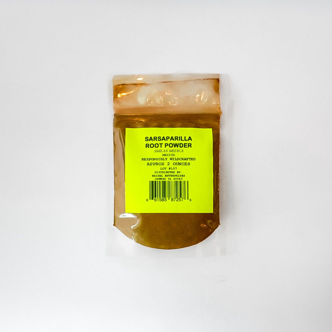 Small clear pouch of yellow-brown root powder with a bright green label and barcode on a white background