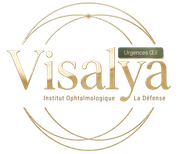 Logo de l'institut d'ophtalmologie Visalya en or avec un anneau circulaire et badge « Urgences 24h/24 »