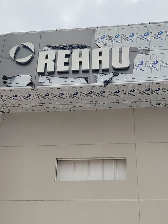 GRÁFICA SIETE