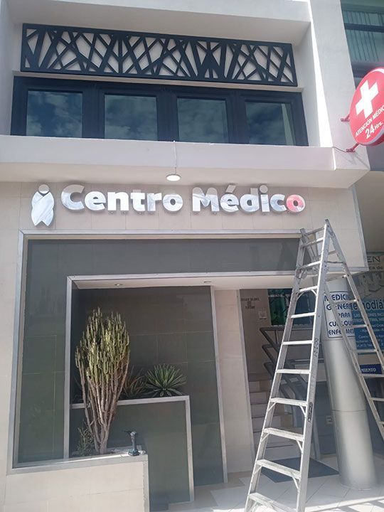 GRÁFICA SIETE