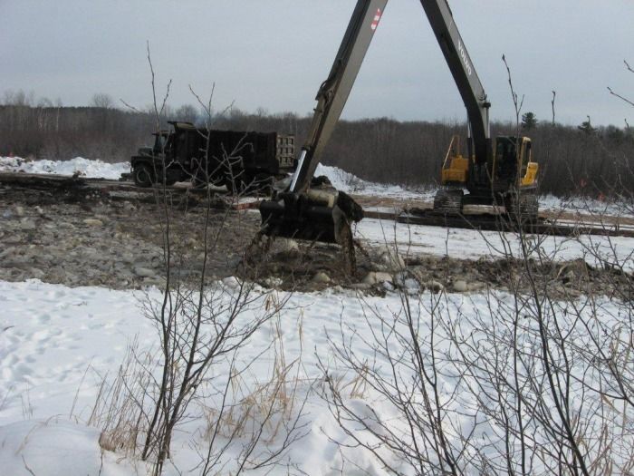 2-8-2010 Dredging progresses.