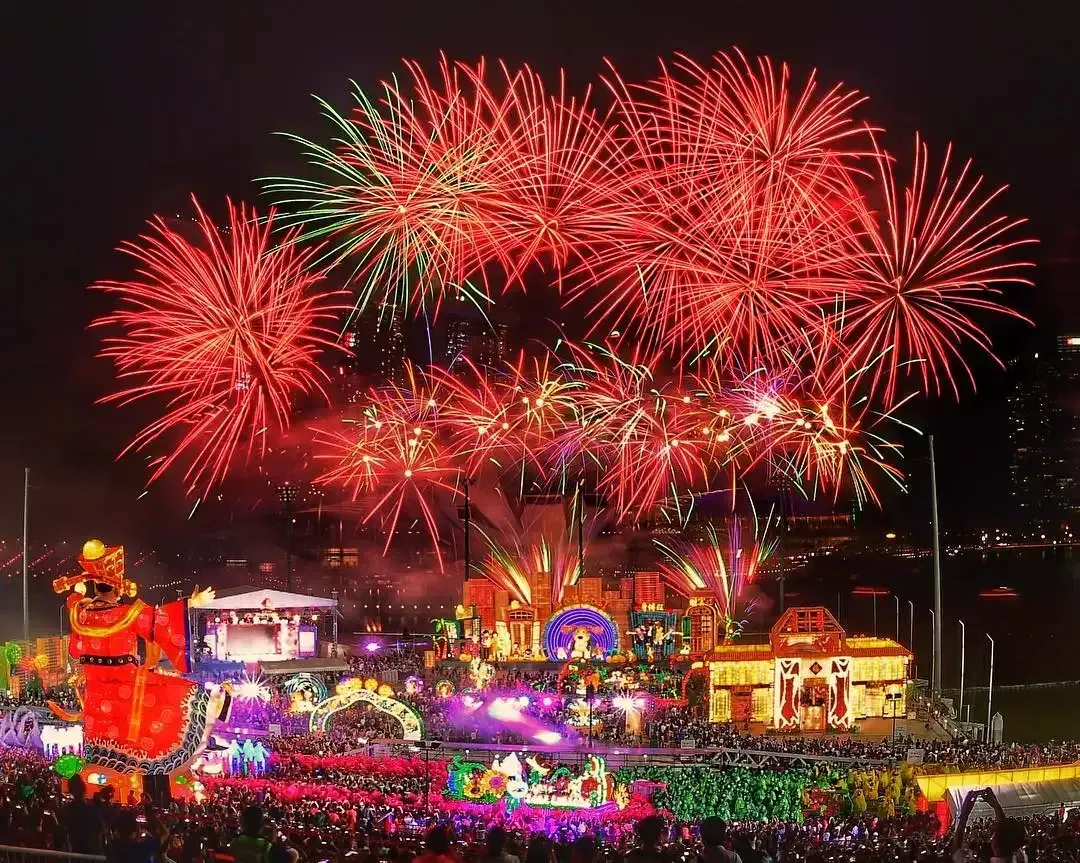 firework during Tết