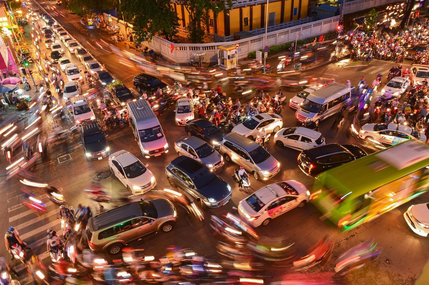 vietnam traffic