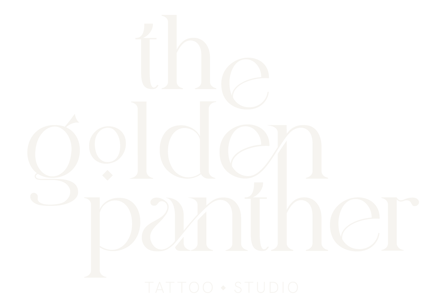 O logotipo do estúdio fotográfico Golden Panther é branco sobre fundo branco.