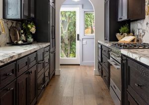 custom kitchen cabinets