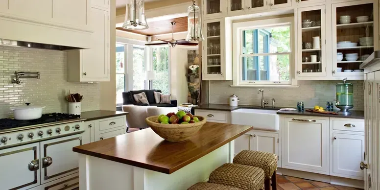 kitchen cabinets Near Me