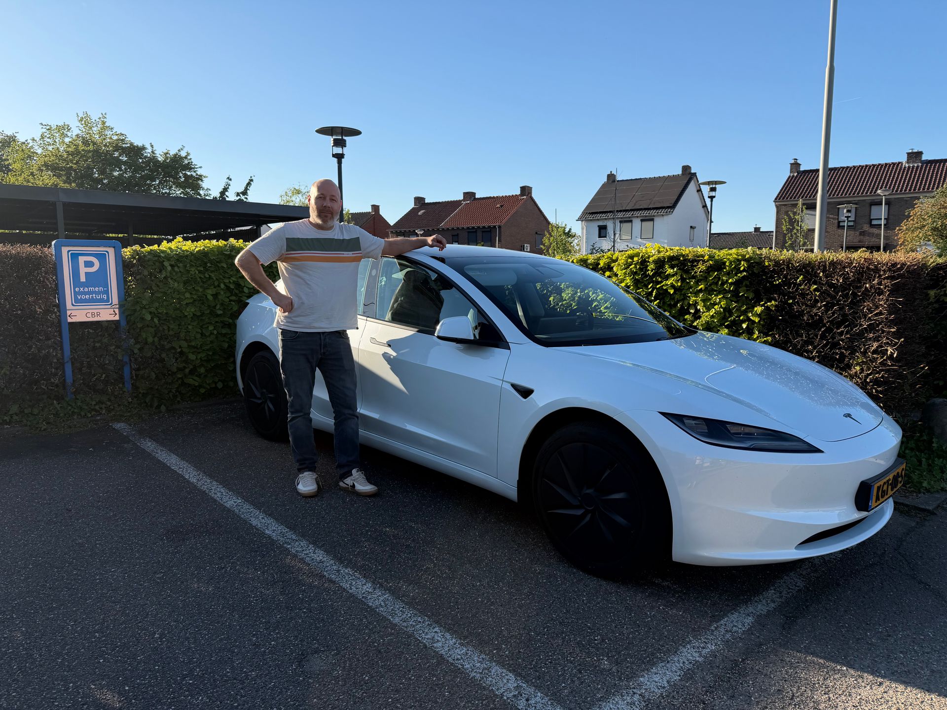 Automaat rijles Tesla Model 3
