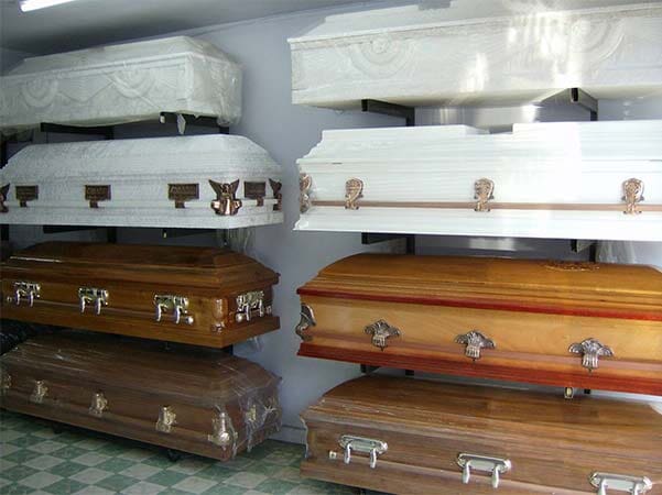 FUNERALES Y VELATORIOS SANTA ROSA - ataudes metal y madera