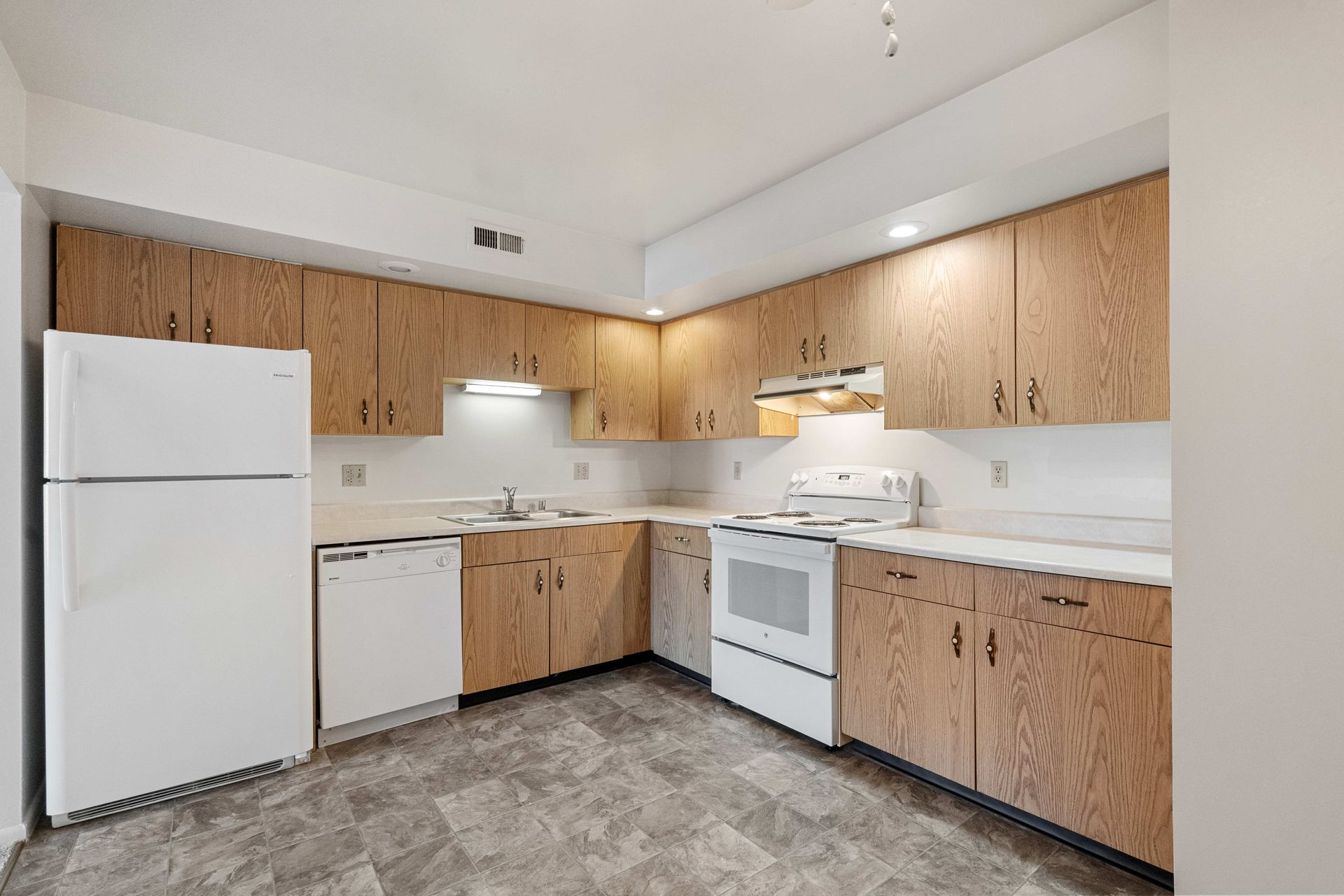Property - Image 1