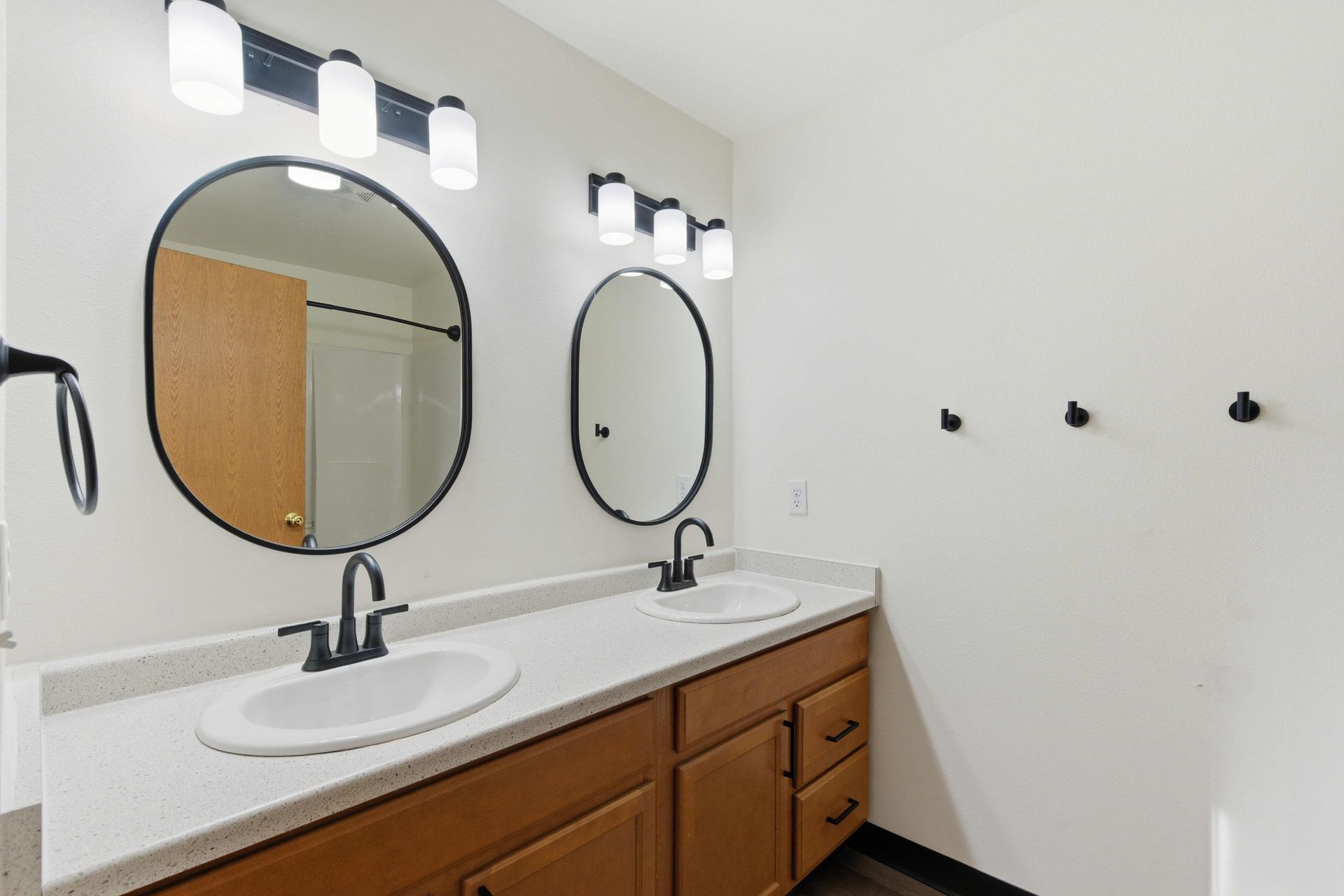 Property - Image 1