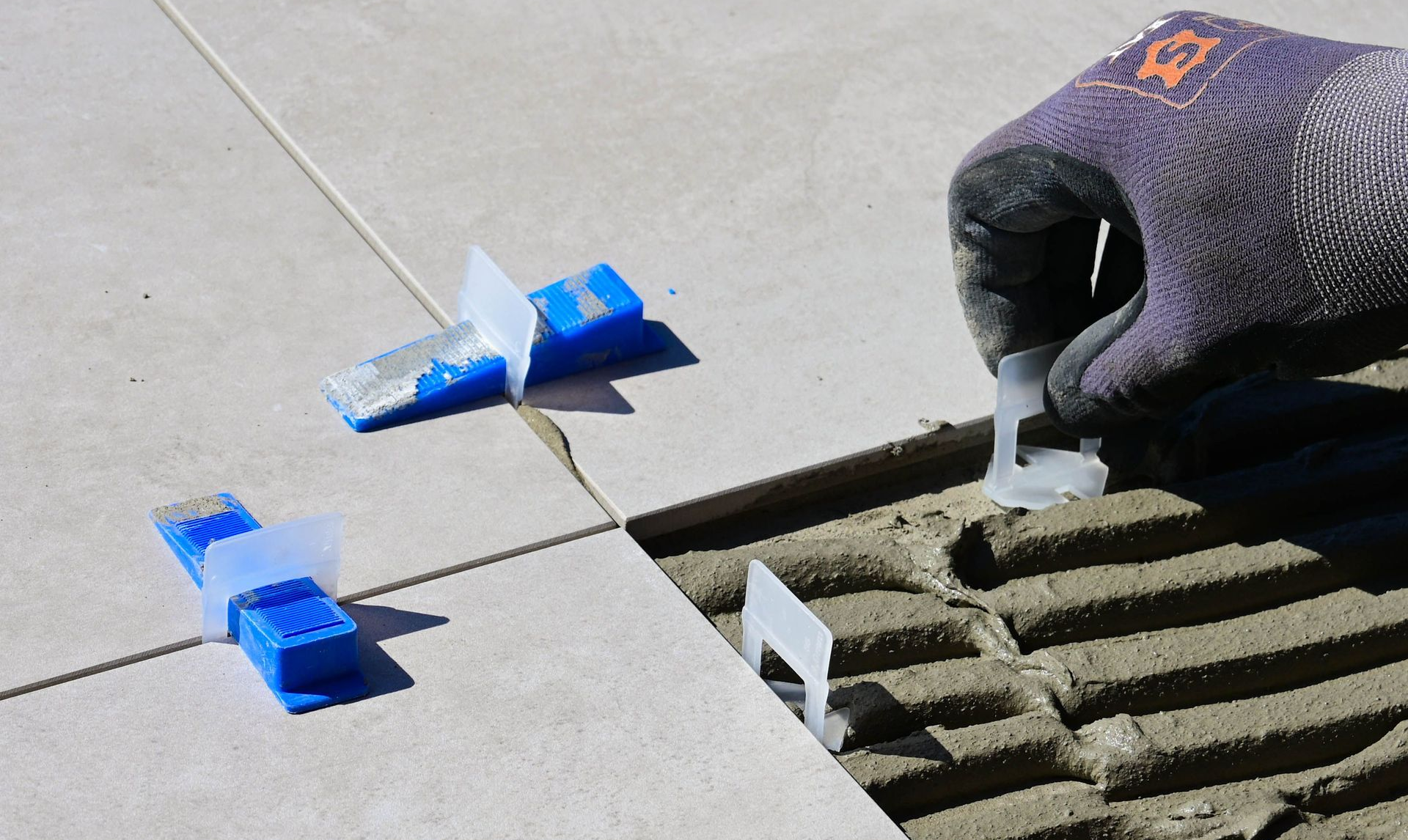 Testing grout for water absorption