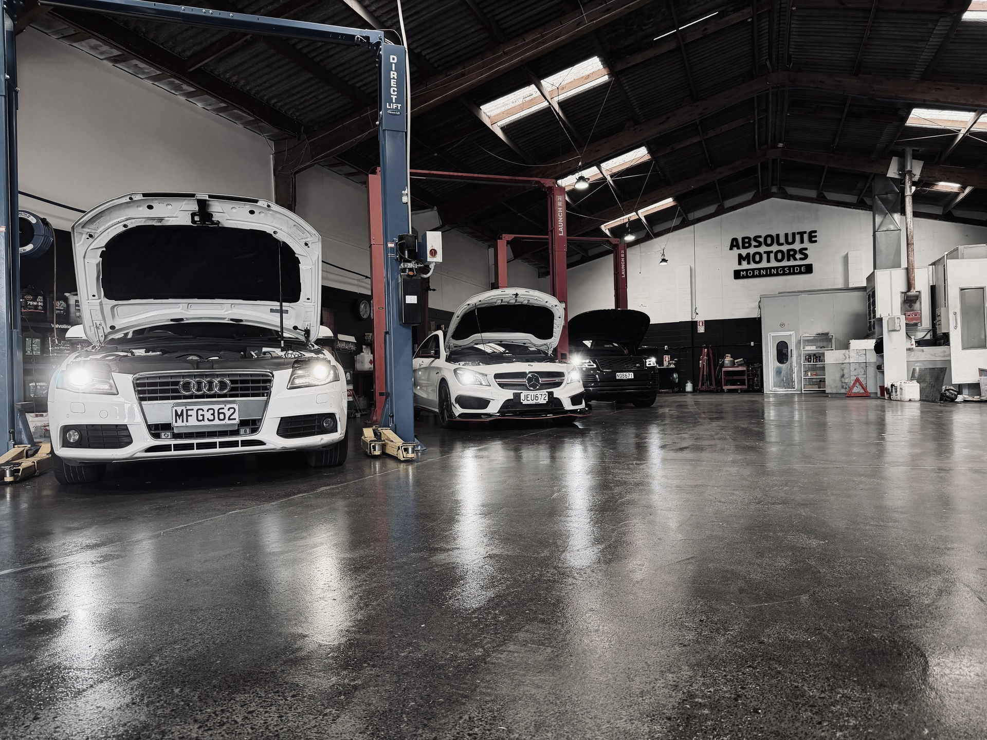 absolute mornings with cars getting fixed