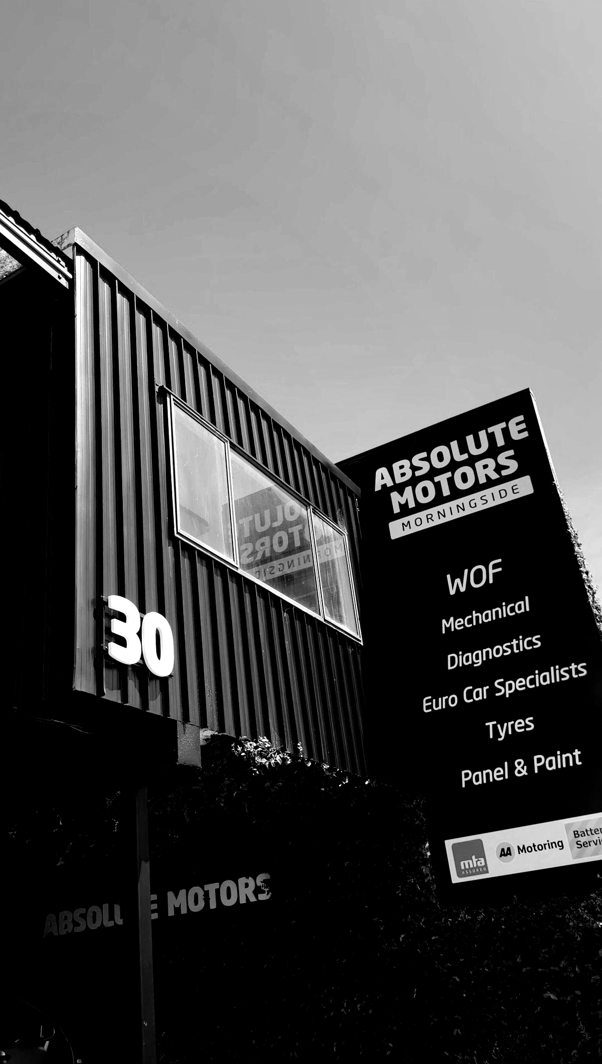 outside of absolute motors morningside