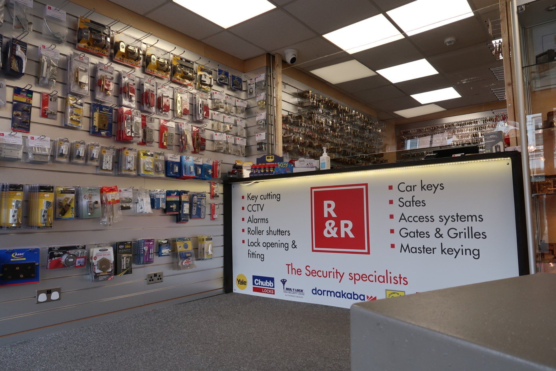 R&R Security Locksmiths shopfront on South Ealing Road, Ealing, London