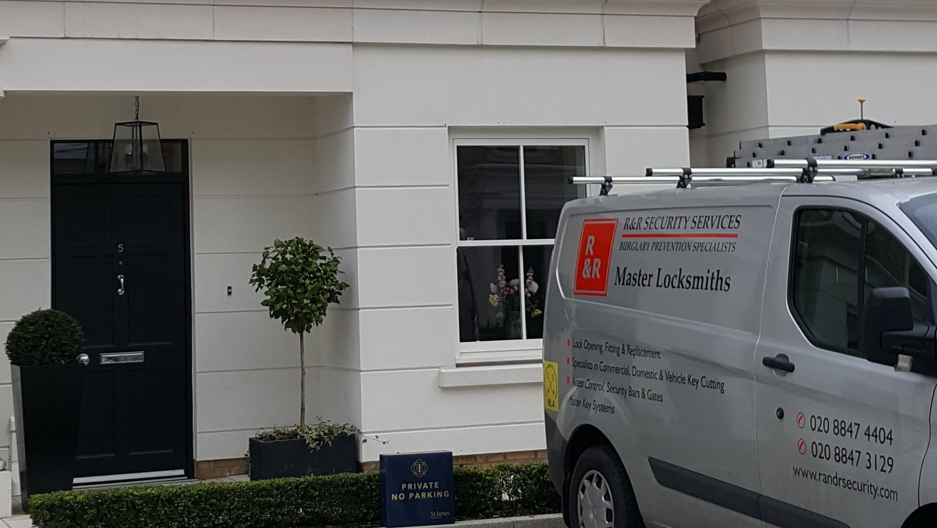 Intruder alarm control panel installed by R&R Security in Ealing, London