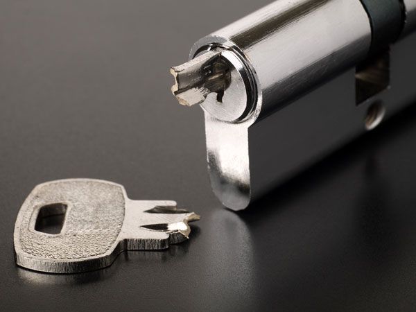 Key cutting services from R&R Security in Twickenham, London