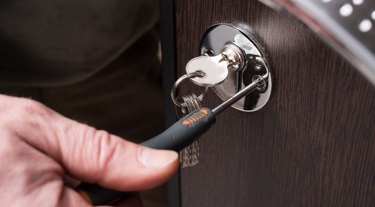 Locksmith services from R&R Security in Ealing, London