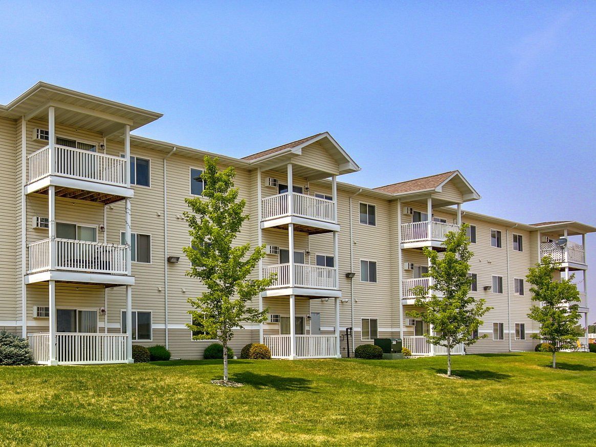 Elk Pointe Apartments at IMM Apartments in Minot North Dakota