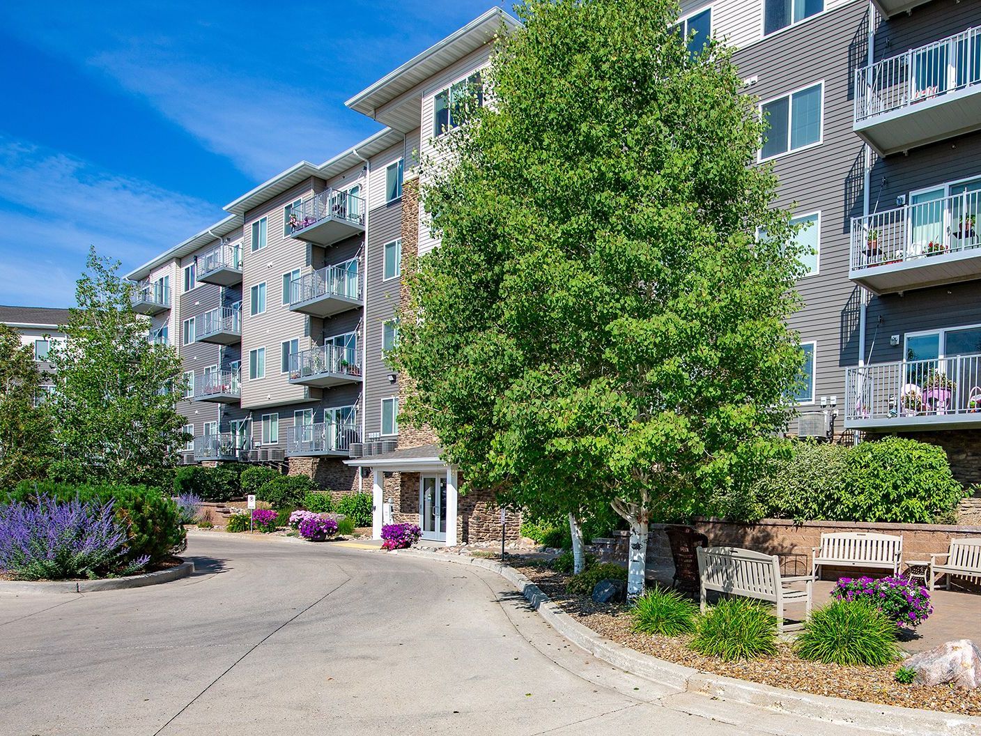 Overlook Ridge Apartments at IMM Apartments in Bismarck North Dakota