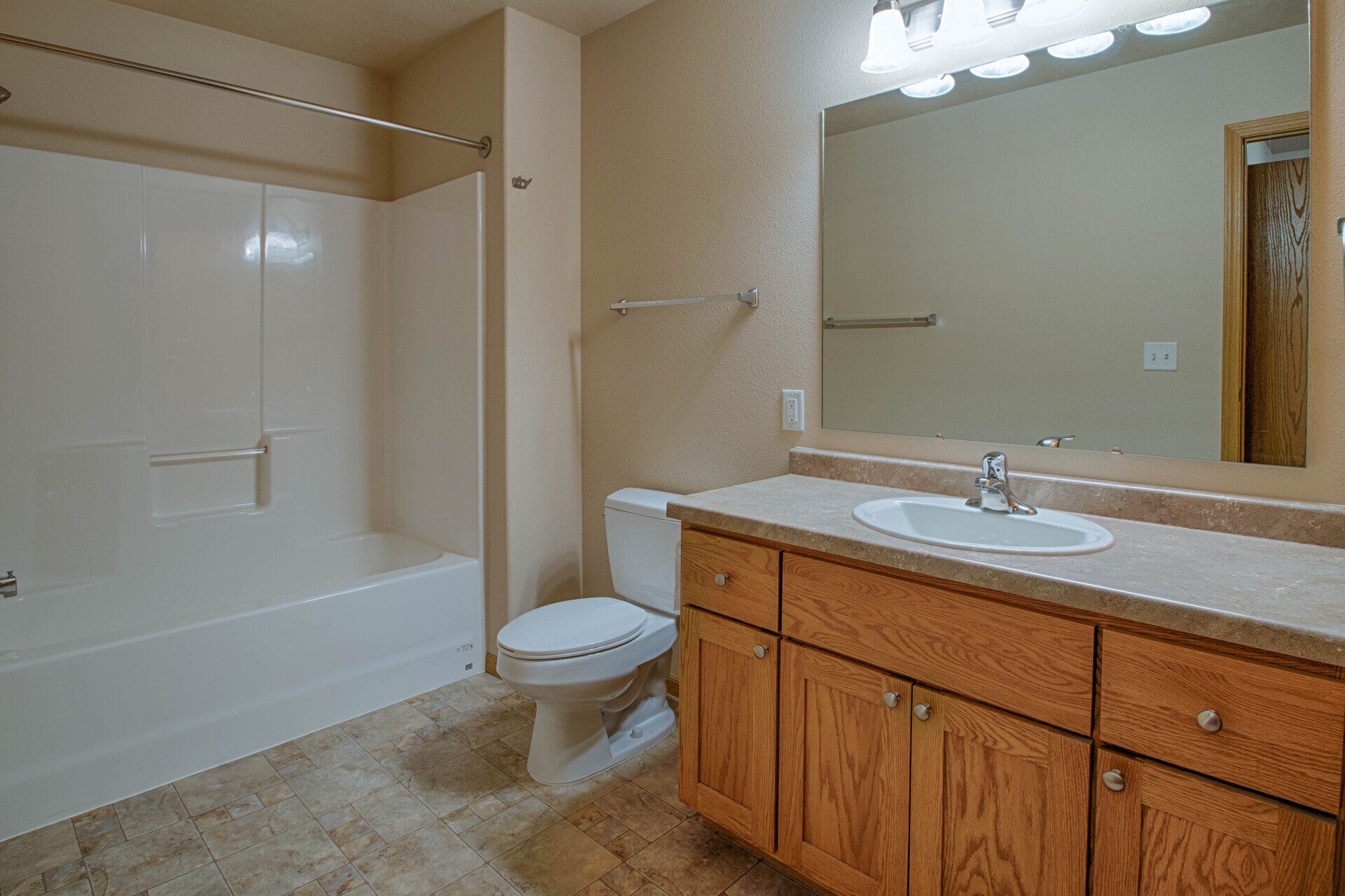 Lindenwood Apartments at IMM Apartments in Minot, North Dakota