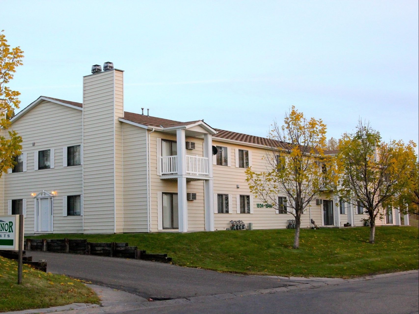 Glacial Manor Apartments at IMM Apartments in Minot North Dakota