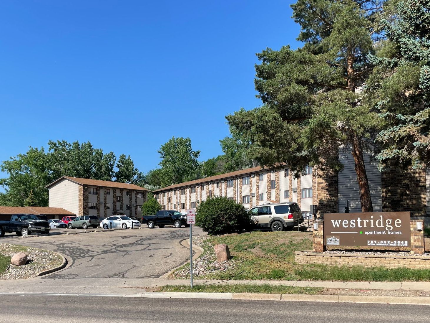 Westridge Apartments at IMM Apartments in Minot North Dakota