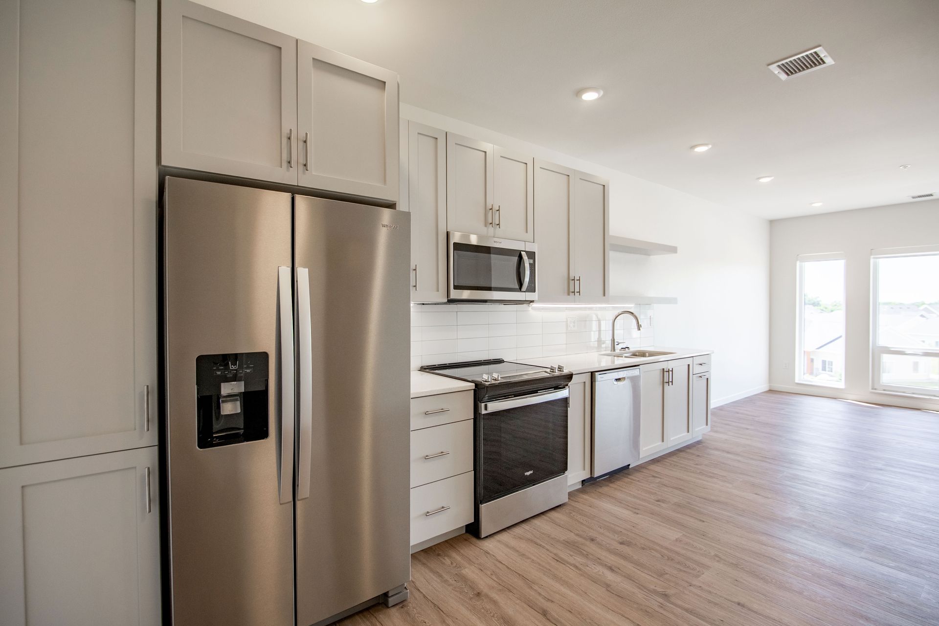 Earl Apartments at IMM Apartments in Bismarck North Dakota