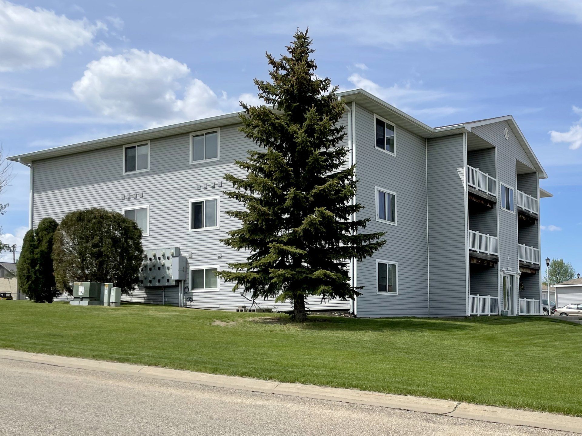 Terrrace Pointe Apartments at IMM Apartments in Minot North Dakota