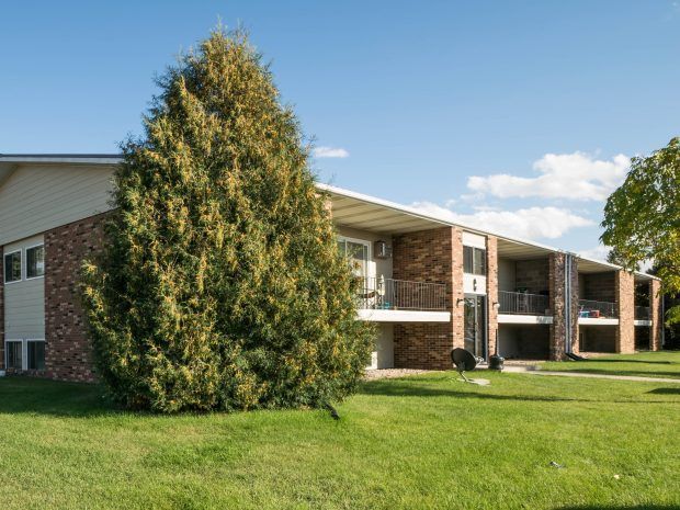 Cedarwood North Apartments at IMM Apartments in Minot North Dakota