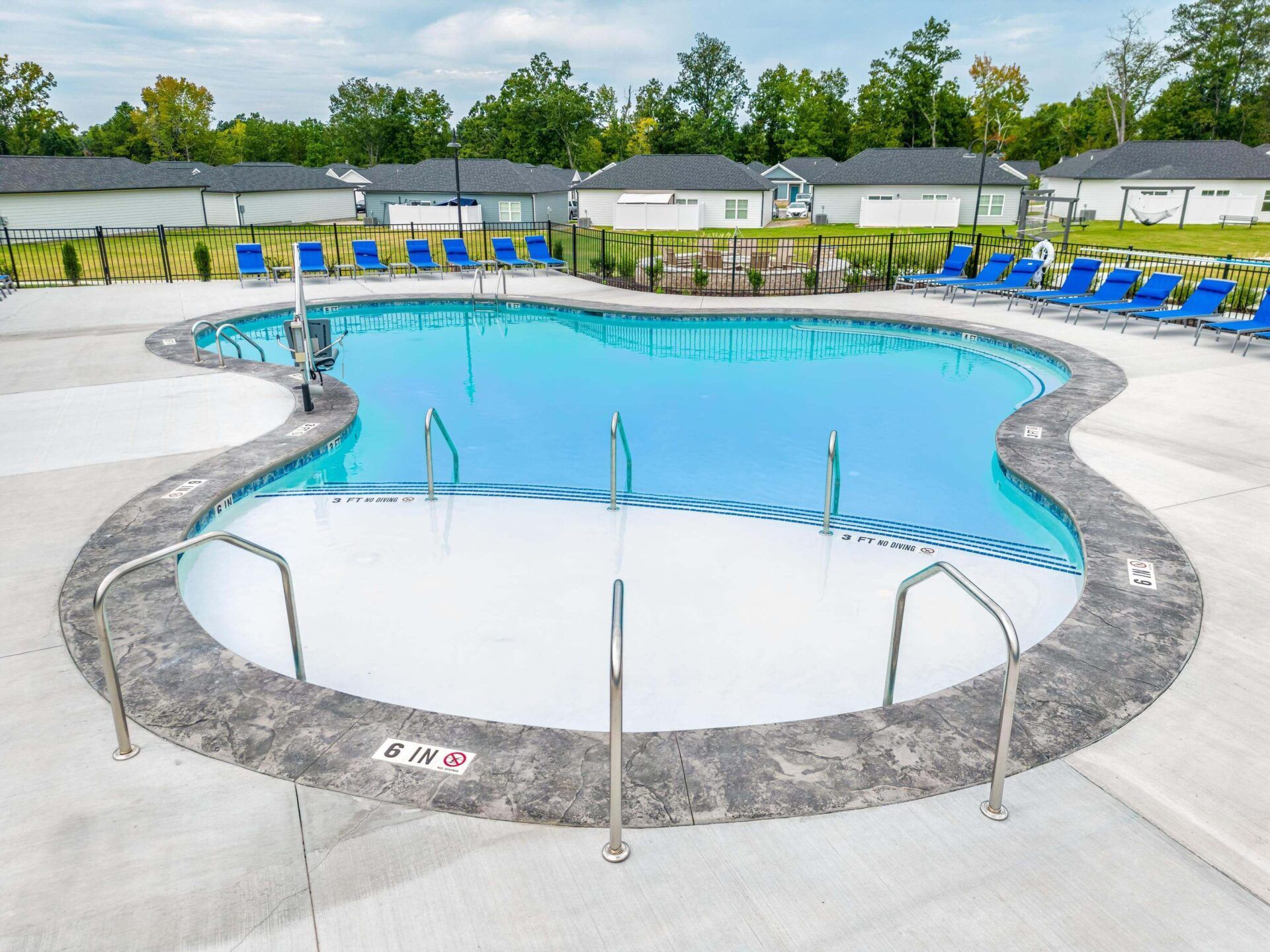 Swimming pool at Hamilton Villas in Chattanooga, TN.
