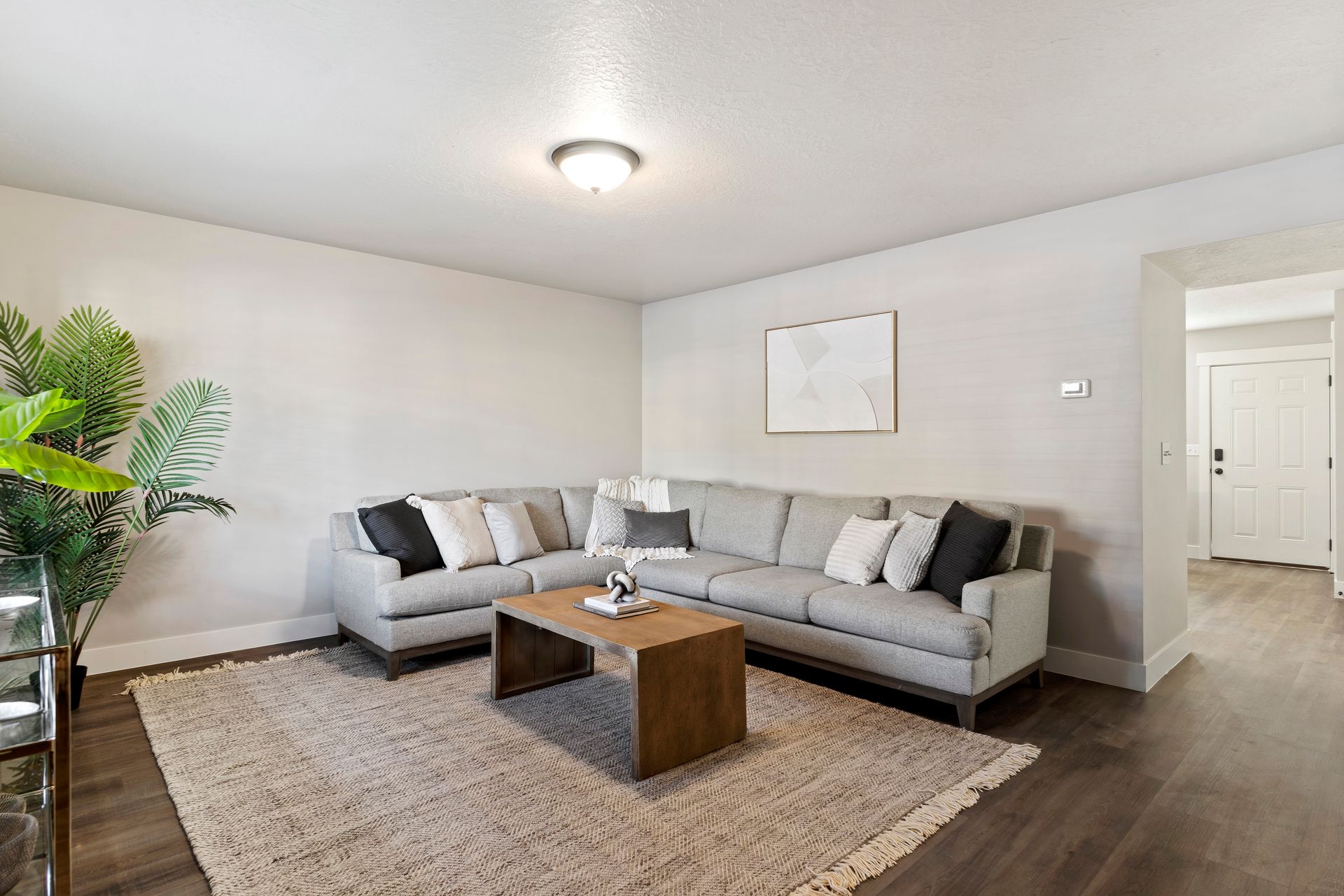 Oakwood Apartments Photo gallery
