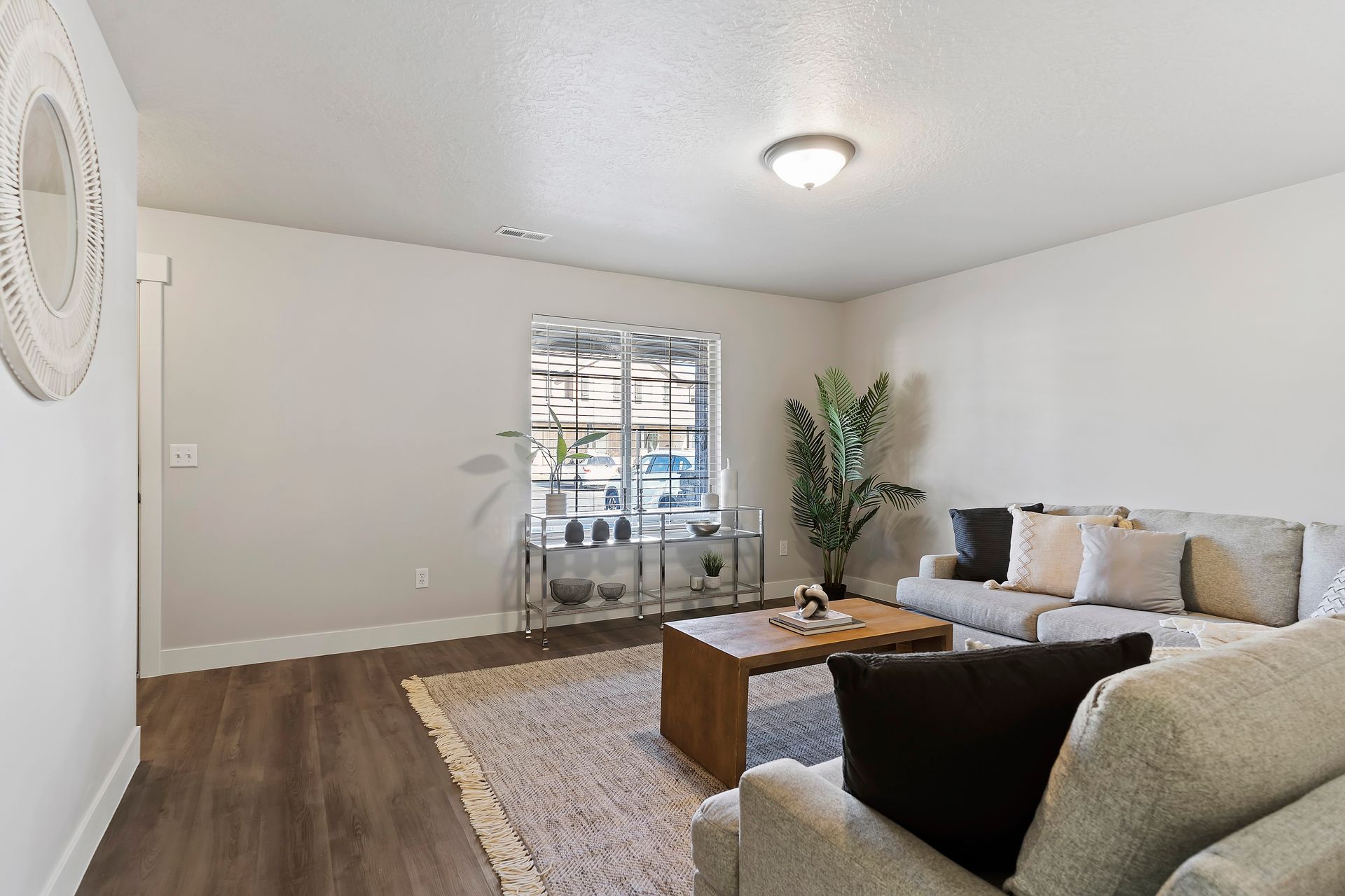 Oakwood Apartments Photo gallery