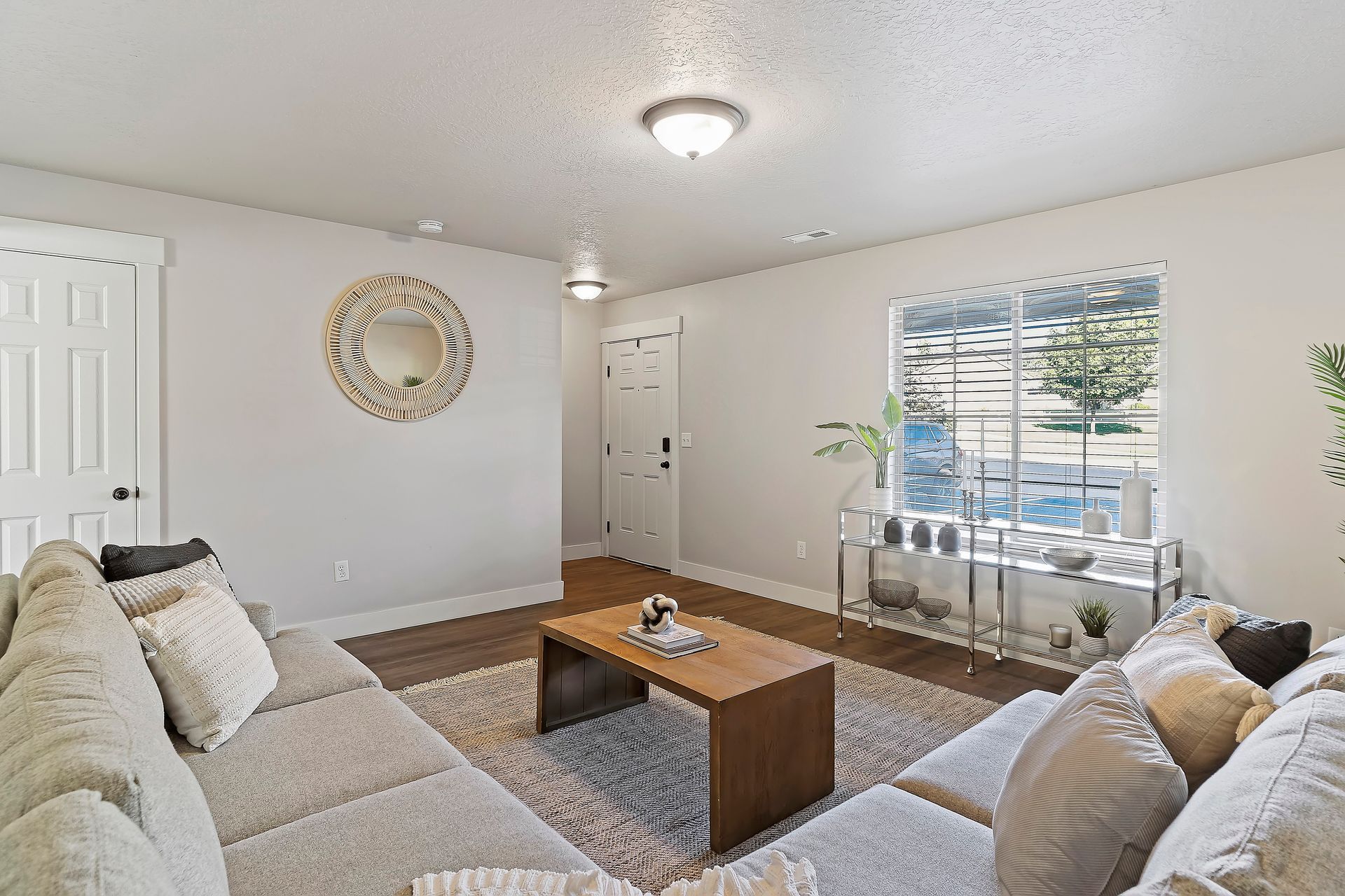 Oakwood Apartments Photo gallery