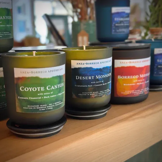 Desert themed gifts display