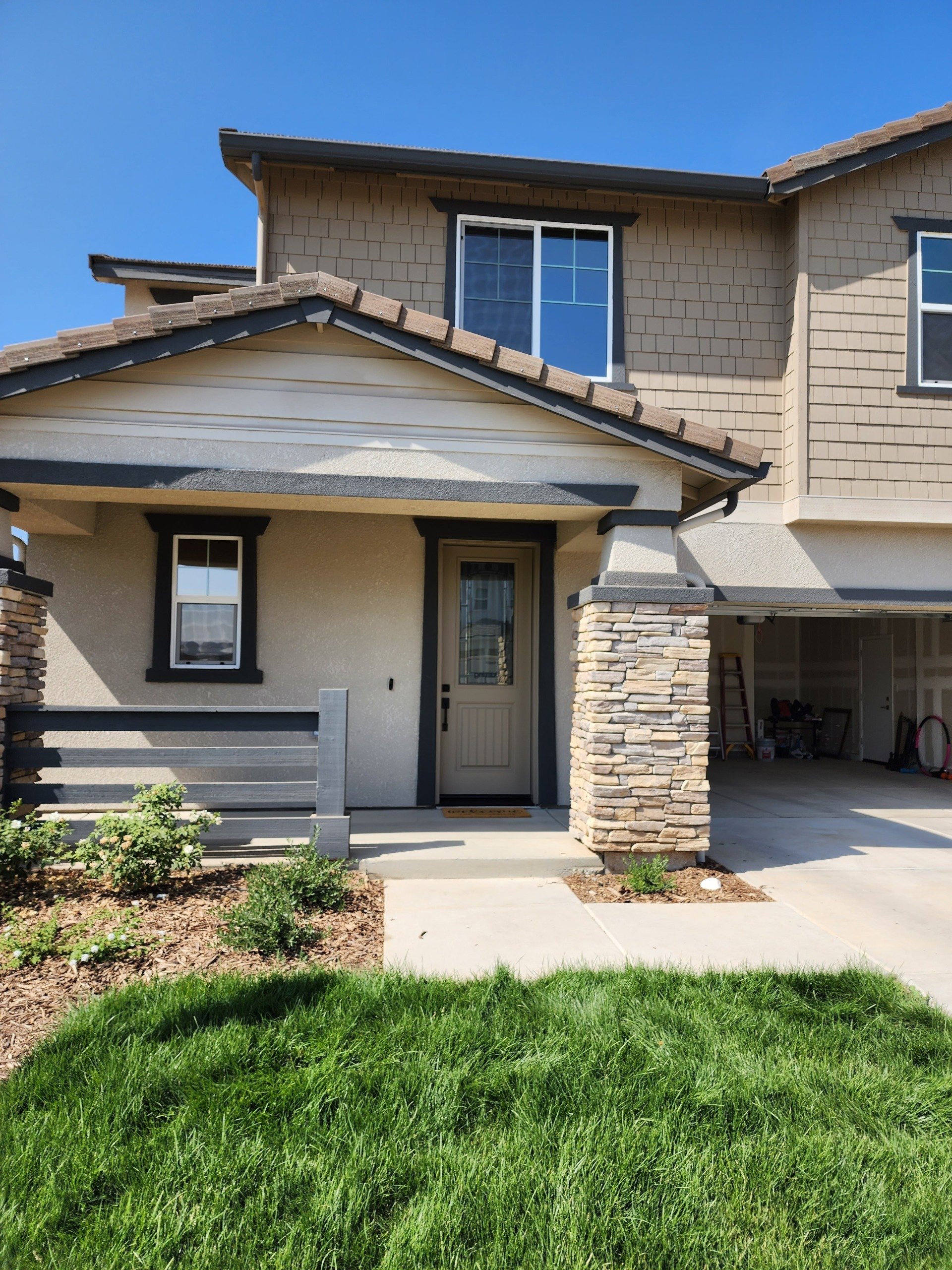 Window Contractors Fresno, CA Big Valley