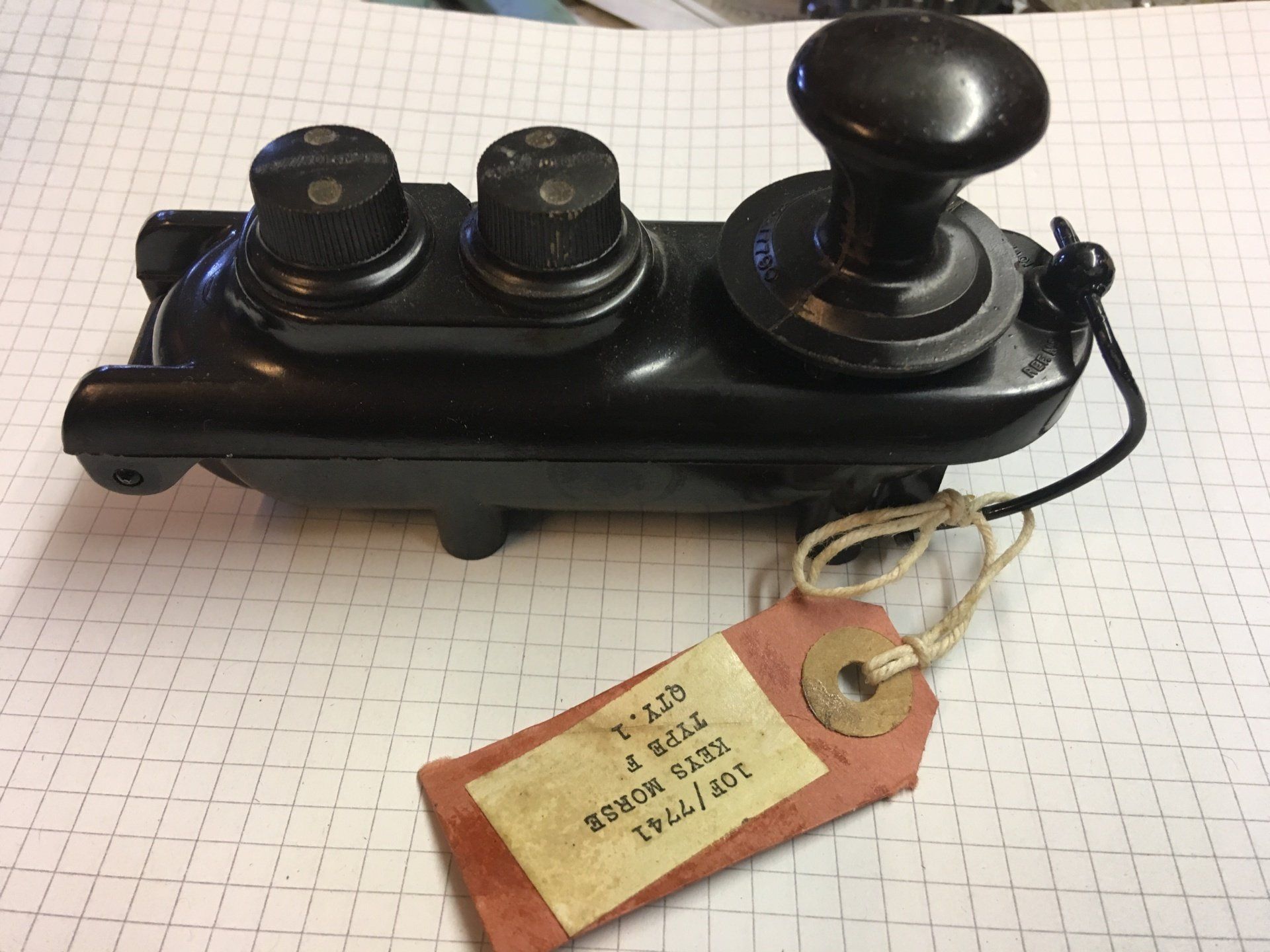 Bath tub key