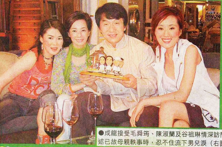 與各大藝人合作 推出個人公仔