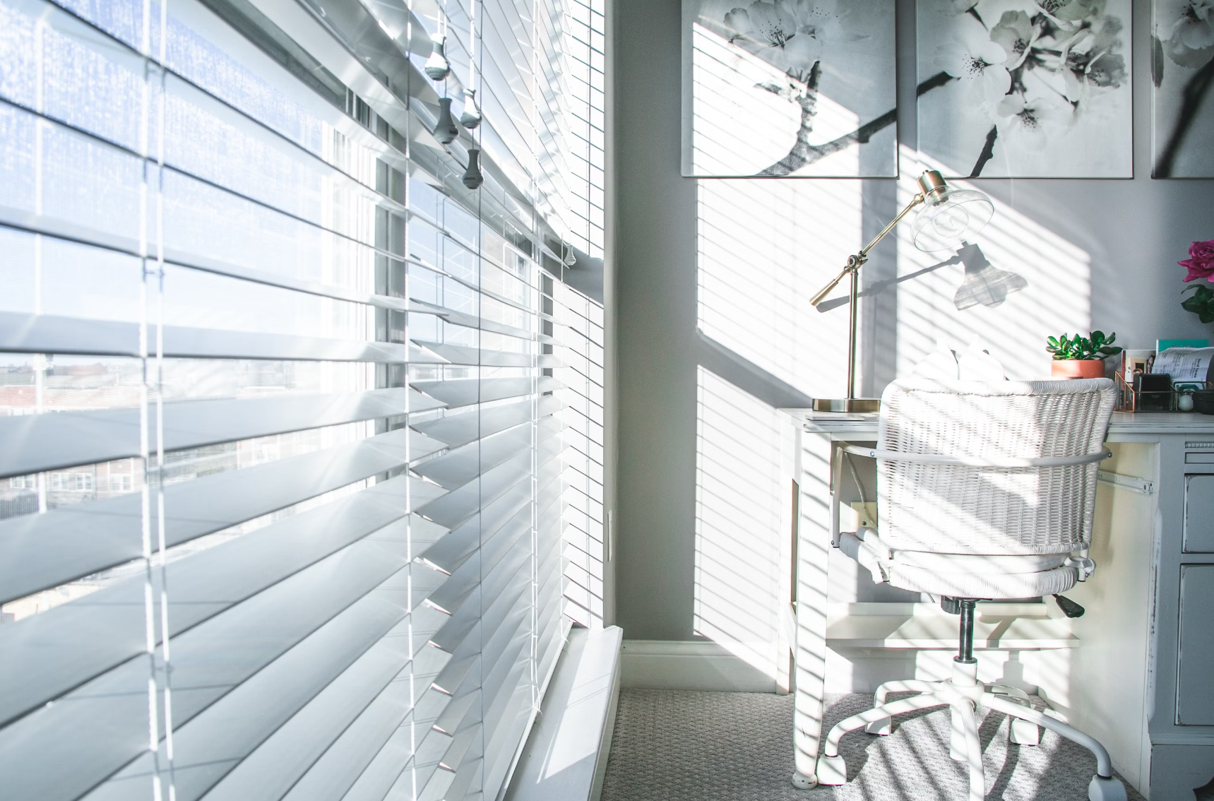 Custom Window Blinds near me in Rialto, CA